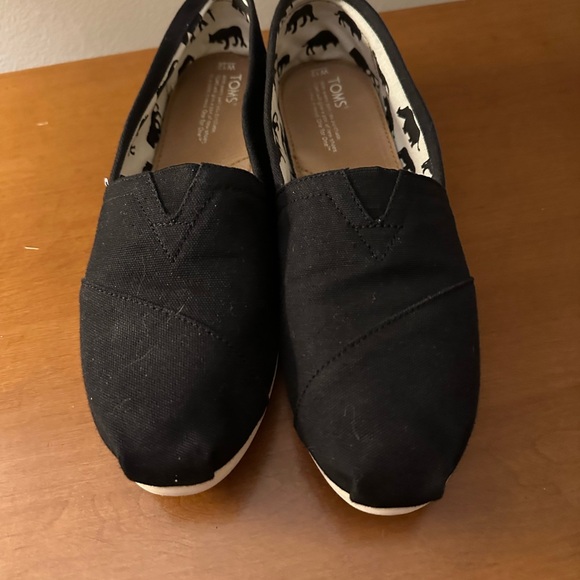 Toms Black Loafers Slip-Ons Casual Shoes - Picture 4 of 8